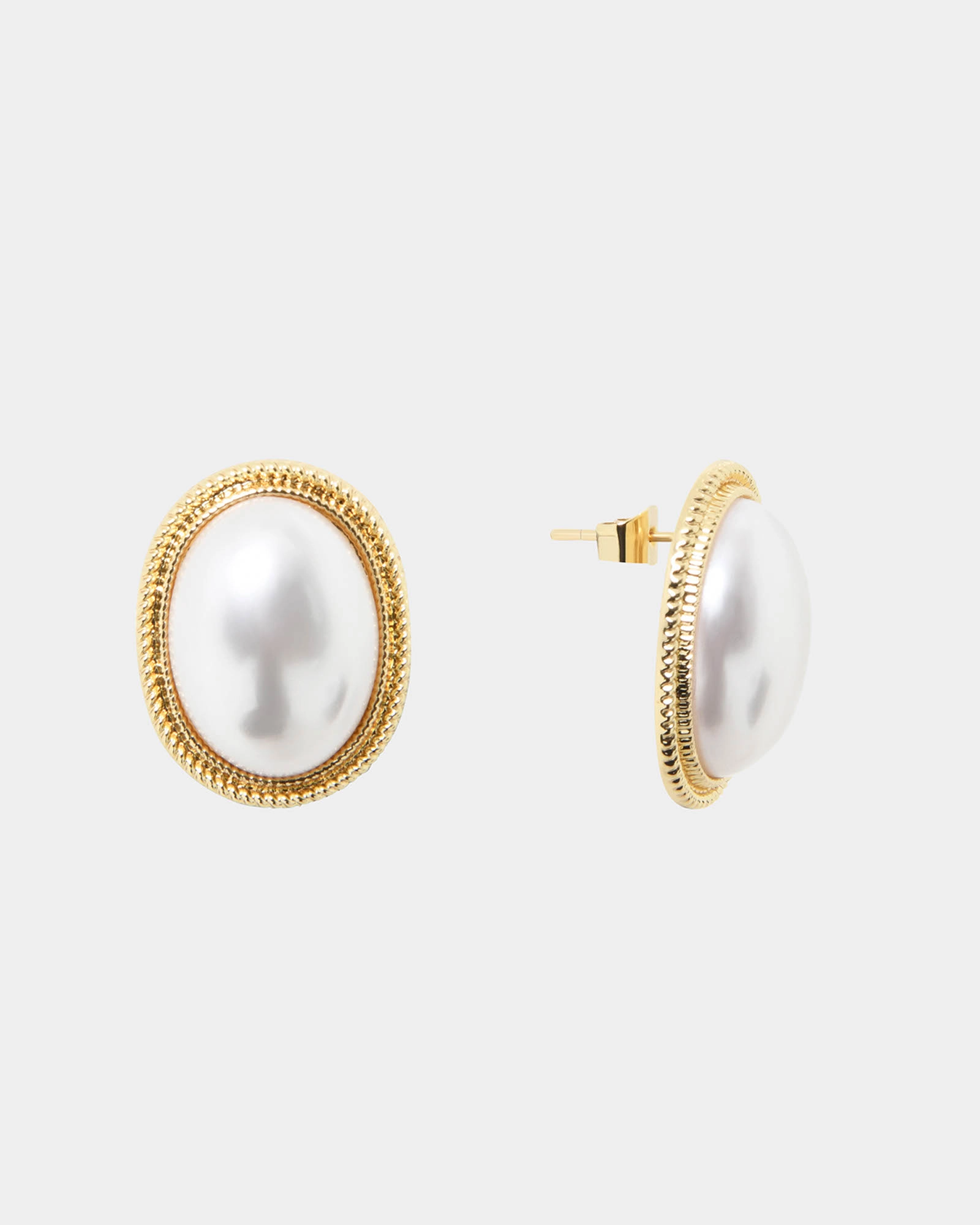 Dianna Pearl Earrings