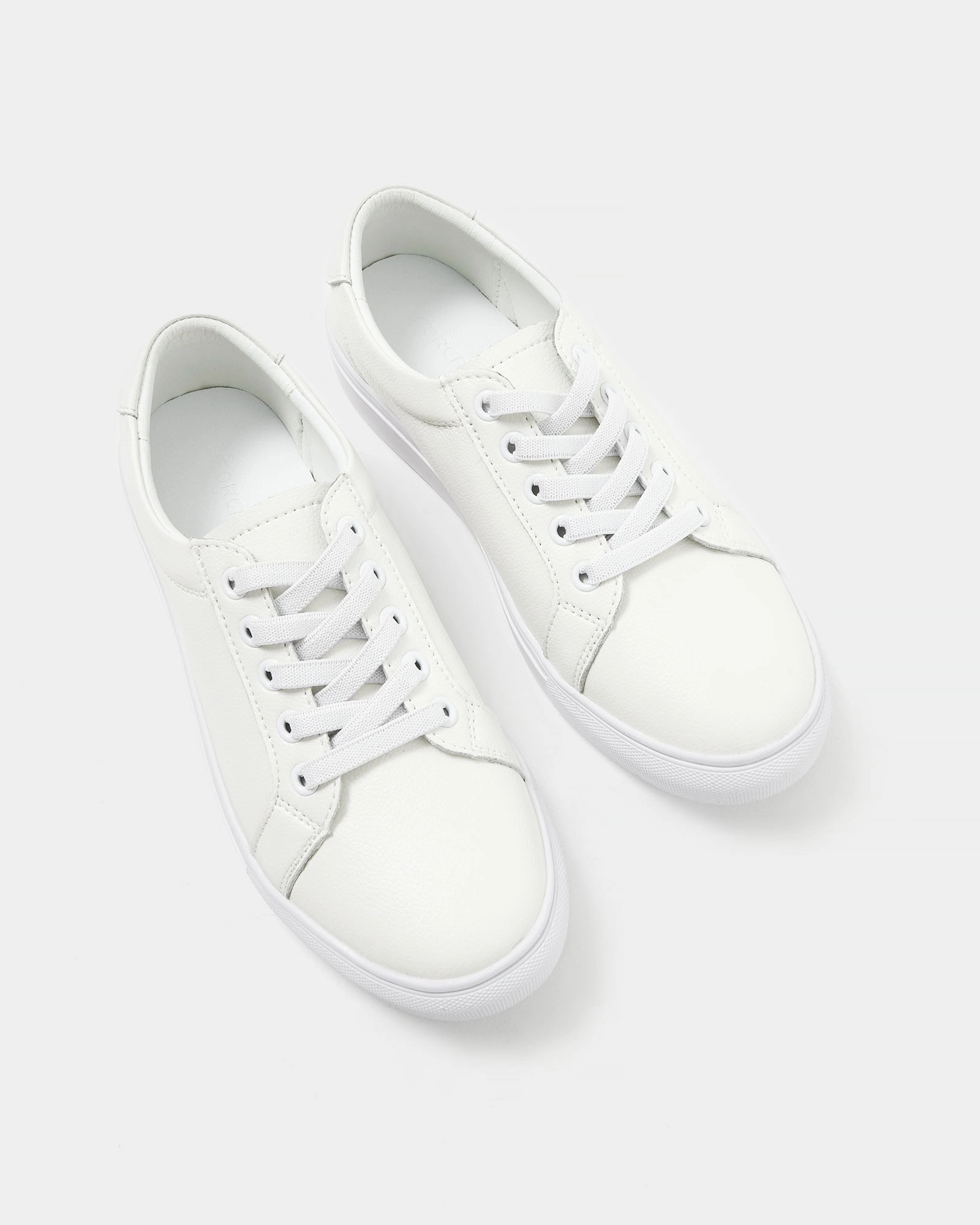 Claire Leather Sneaker